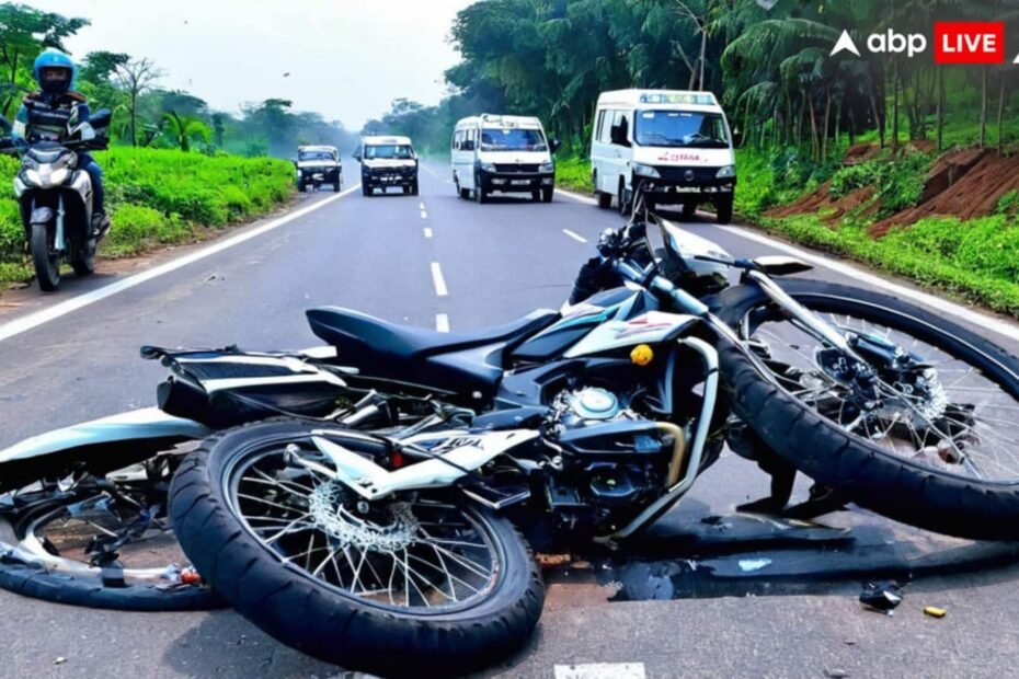 sitapur-news:-शादी-में-जा-रहे-तीन-युवकों-की-मौत,-अज्ञात-वाहन-ने-बाइक-को-मारी-टक्कर