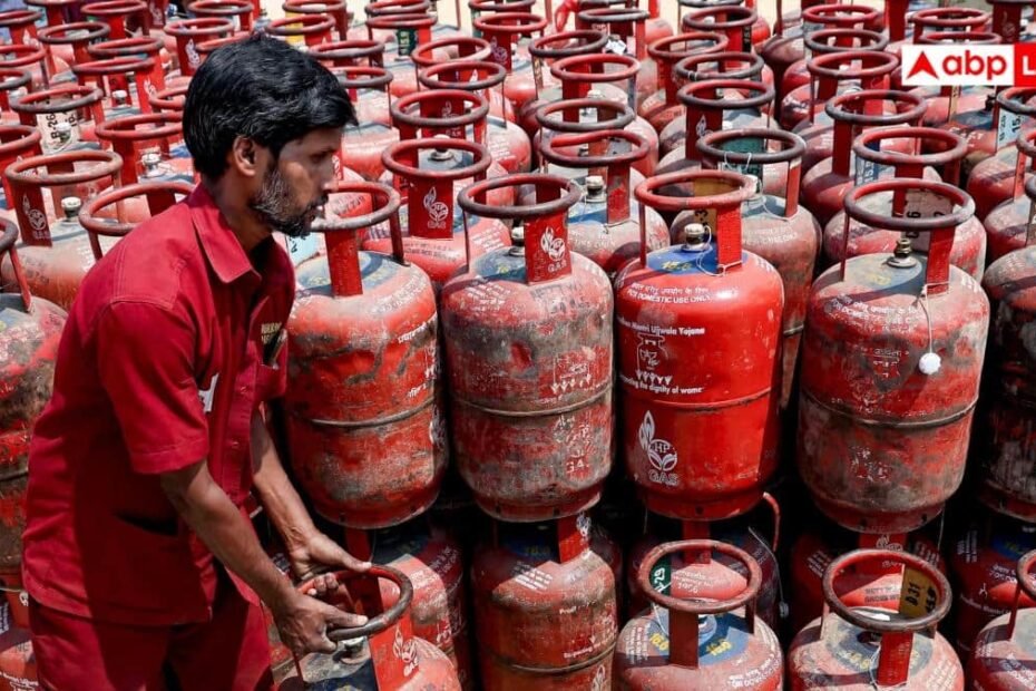 फिरोजाबाद-में-lpg-की-किल्लत-के-बीच-png-उपभोक्ताओं-पर-प्रशासन-की-नजर,-जारी-किए-सख्त-निर्देश