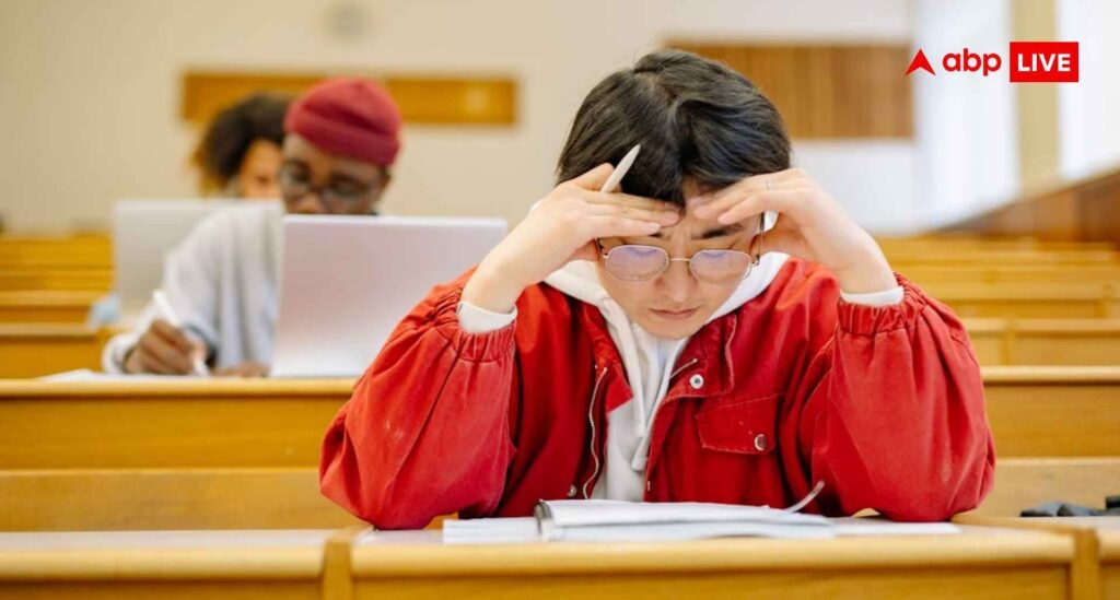 cbse-ने-खाड़ी-देशों-में-12वीं-बोर्ड-परीक्षा-की-रद्द,-मिडिल-ईस्ट-में-जंग-के-बीच-लिया-फैसला