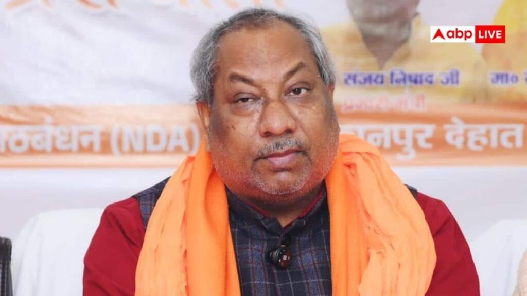 यूपी-पुलिस-si-परीक्षा-में-पंडित-शब्द-पर-भड़के-संजय-निषाद,-कहा-अफसरों-में-भरा-है-सपा-bsp-का-जहर