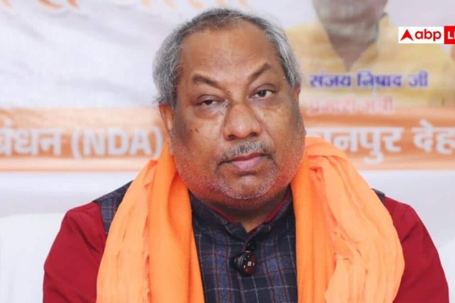 यूपी-पुलिस-si-परीक्षा-में-पंडित-शब्द-पर-भड़के-संजय-निषाद,-कहा-अफसरों-में-भरा-है-सपा-bsp-का-जहर