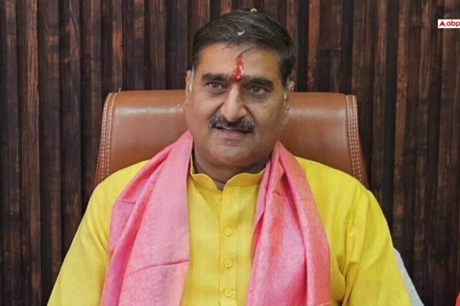 ‘यह-सुबह-4:00-बजे-से-हों-हों-मचाते-हैं’,-मुसलमानों-को-लेकर-bjp-सांसद-सतीश-गौतम-के-बिगड़े-बोल