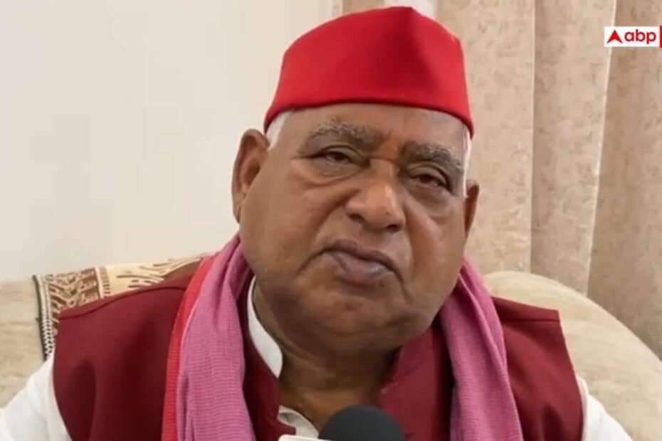 यूपी-पुलिस-si-परीक्षा-में-पंडित-शब्द-पर-विवाद,-अब-अखिलेश-के-सांसद-अवधेश-प्रसाद-की-आई-प्रतिक्रिया