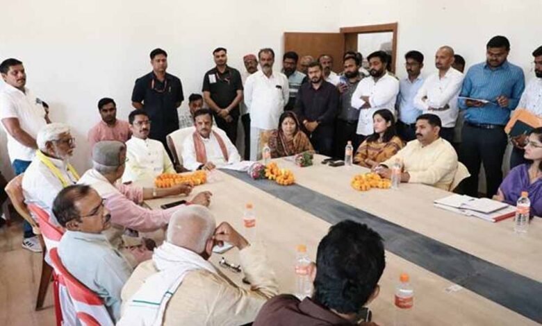 हिनौती-गौधाम-में-मास्टर-प्लान-के-अनुसार-ही-निर्माण-कार्य-कराये-जायें-:-उप-मुख्यमंत्री-शुक्ल