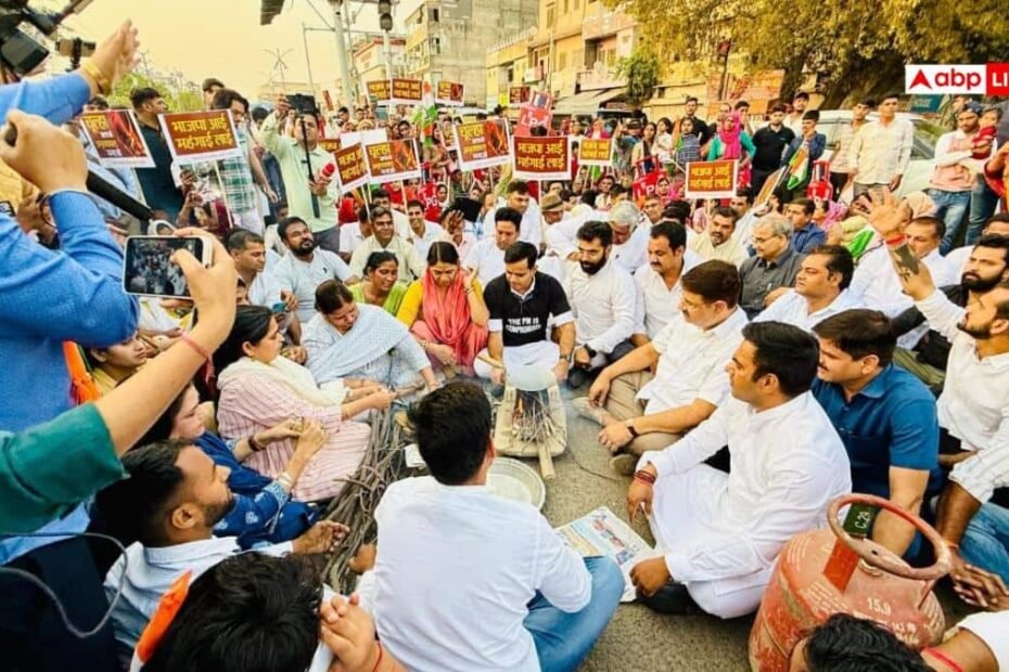 गुरुग्राम:-lpg-की-किल्लत-पर-कांग्रेस-का-अनोखा-प्रदर्शन,-सिलेंडर-को-घोड़ी-पर-रखकर-निकाली-बारात