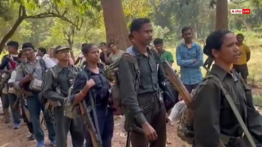 कांकेर-में-नक्सलियों-के-खिलाफ-बड़ी-कार्रवाई,-माओवादियों-के-4-स्मारक-ध्वस्त,-ied-बरामद