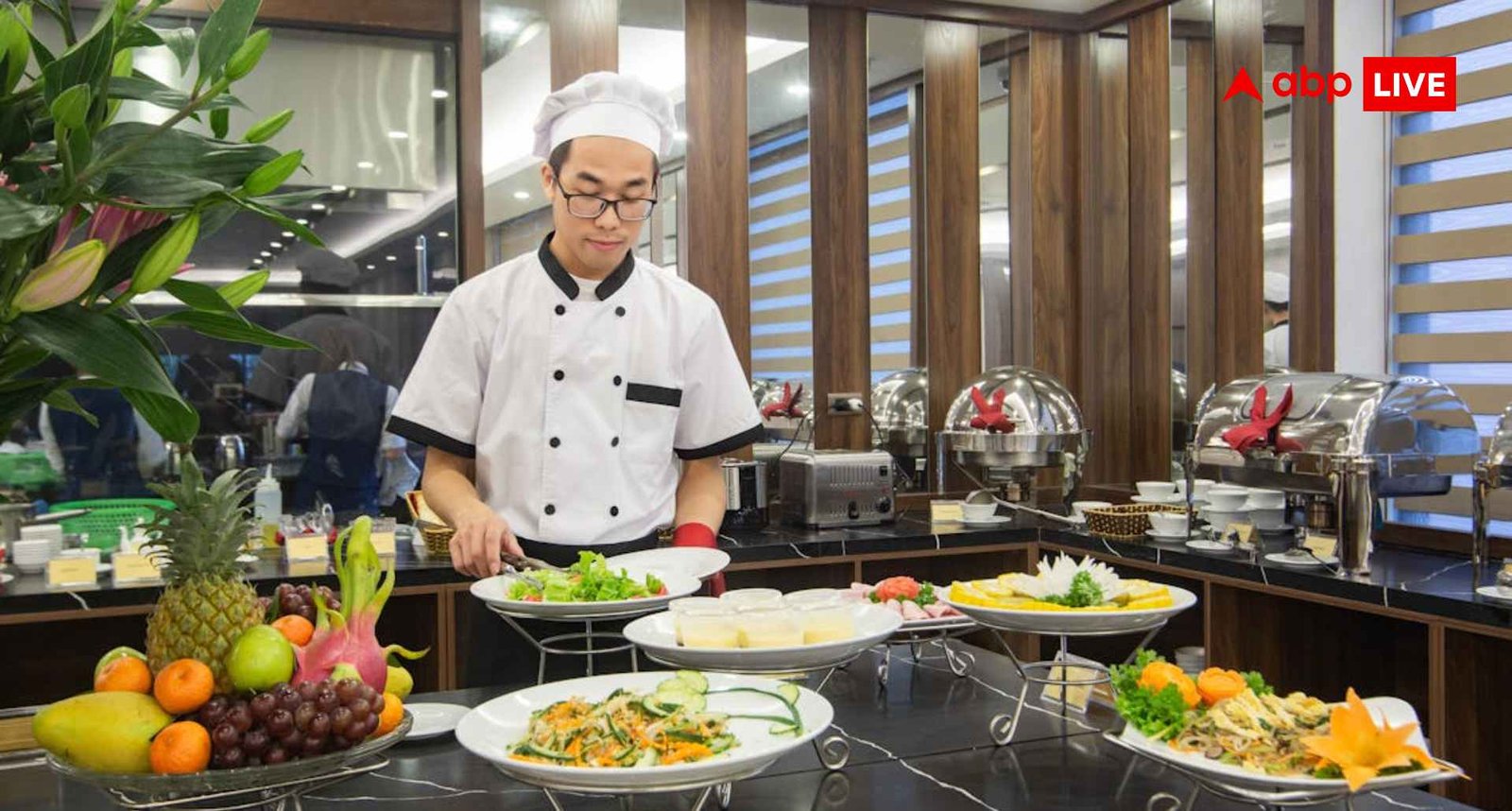 5-स्टार-होटल-में-शेफ-बनने-के-लिए-कैसे-शुरू-करें-करियर,-शुरुआत-में-कितनी-मिलती-है-सैलरी?