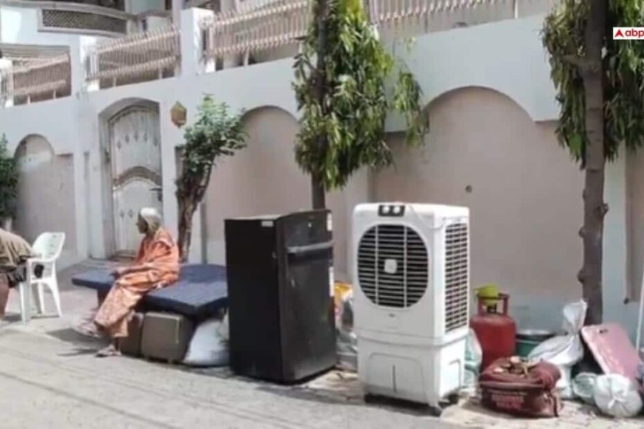 रवींद्र-सचदेवा-की-फैमिली-2-दिन-से-रह-रही-घर-के-बाहर,-अलीगढ़-के-करोड़पति-परिवार-की-क्या-है-मजबूरी?