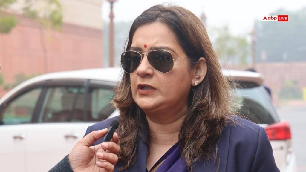 maharashtra:-5-राज्यों-में-विधानसभा-चुनाव-का-ऐलान,-उद्धव-गुट-की-सांसद-प्रियंका-चतुर्वेदी-बोलीं-कम-चरणों-में…’