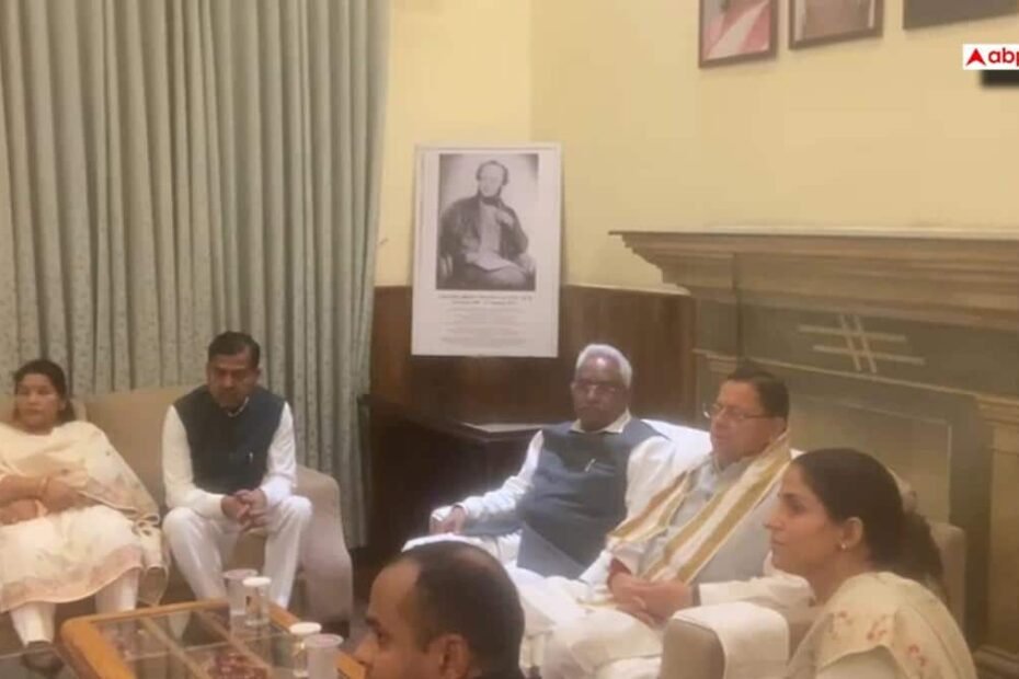 हरिद्वार-पहुंचे-cm-धामी,-2027-कुंभ-मेले-की-तैयारियों-का-लिया-जायजा,-अधिकारियों-को-दिए-निर्देश