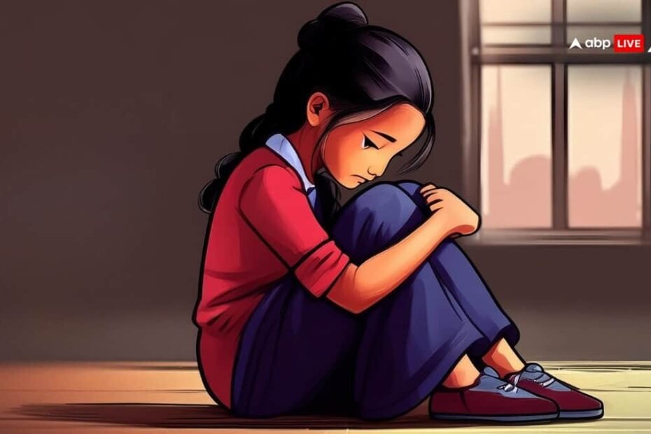 yamunanagar-news:-शिक्षा-के-मंदिर-में-गंदी-हरकत!-10वीं-की-परीक्षा-के-दौरान-टीचर-ने-7-छात्राओं-से-की-छेड़छाड़