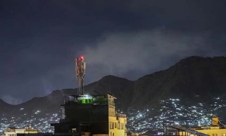 पाकिस्तान-ने-काबुल-में-आतंकी-ठिकाने-का-दावा-कर-400-मरीजों-और-आम-लोगों-की-जान-ली