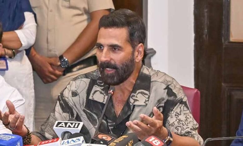 lpg-संकट-पर-akshay-kumar-का-मजाकिया-अंदाज,-बोले-पत्नी-ने-मंगवा-लिए-2-इंडक्शन