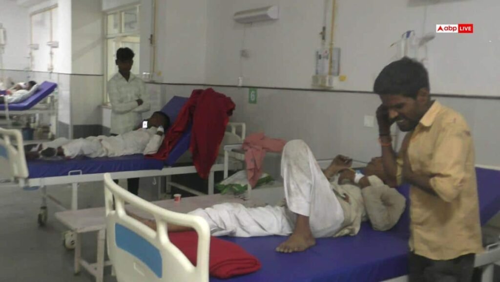 bharatpur-news:-नींद-की-झपकी-ने-बरपाया-कहर!-डिवाइडर-से-टकराकर-पलटी-स्लीपर-बस,-7-यात्री-घायल