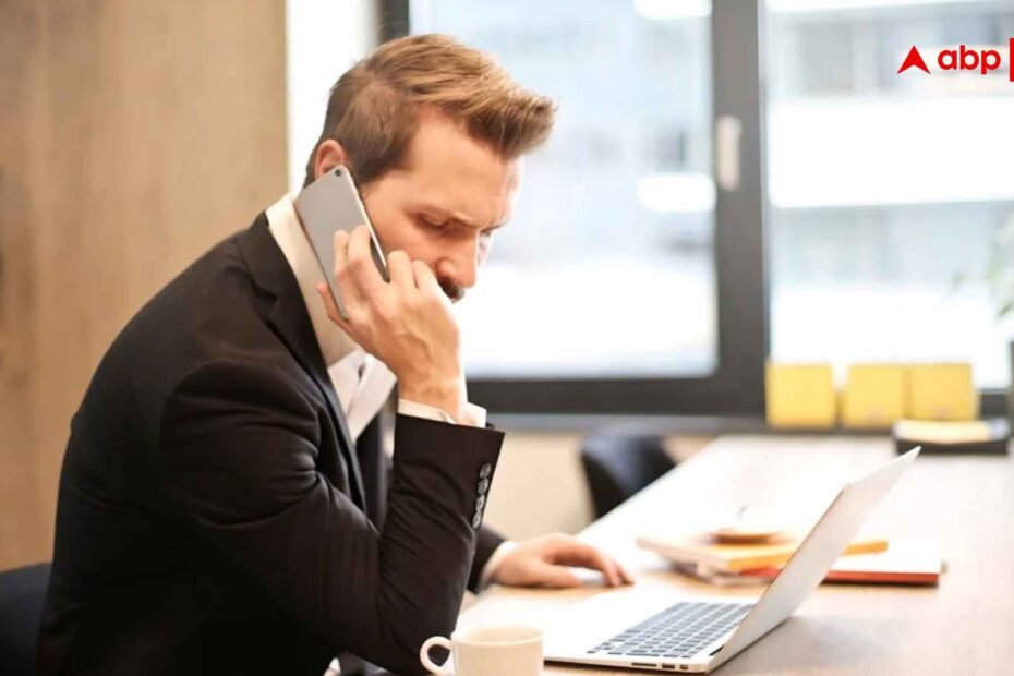 क्या-होती-है-व्हाइट,-रेड-और-पिंक-कॉलर-जॉब?-जानिए-इनके-बीच-का-अंतर