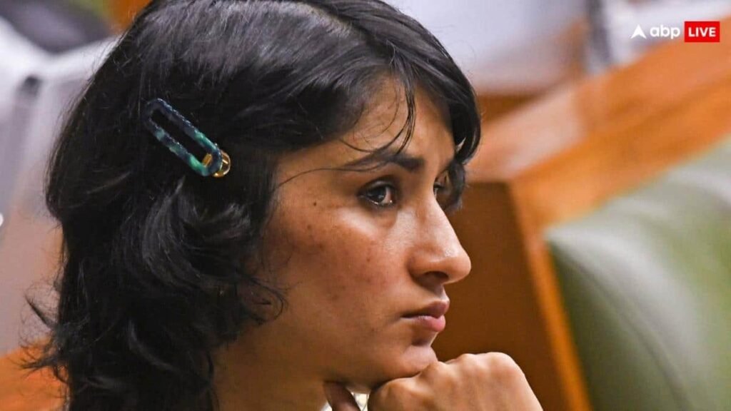 हरियाणा:-राज्यसभा-चुनाव-में-क्रॉस-वोटिंग-पर-विनेश-फोगाट-बोलीं,-‘कुछ-अपने-भी-जयचंद…’