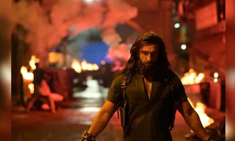 धुरंधर-2-ने-प्रीव्यू-में-ही-पहली-फिल्म-के-ओपनिंग-रिकॉर्ड-को-पछाड़ा!