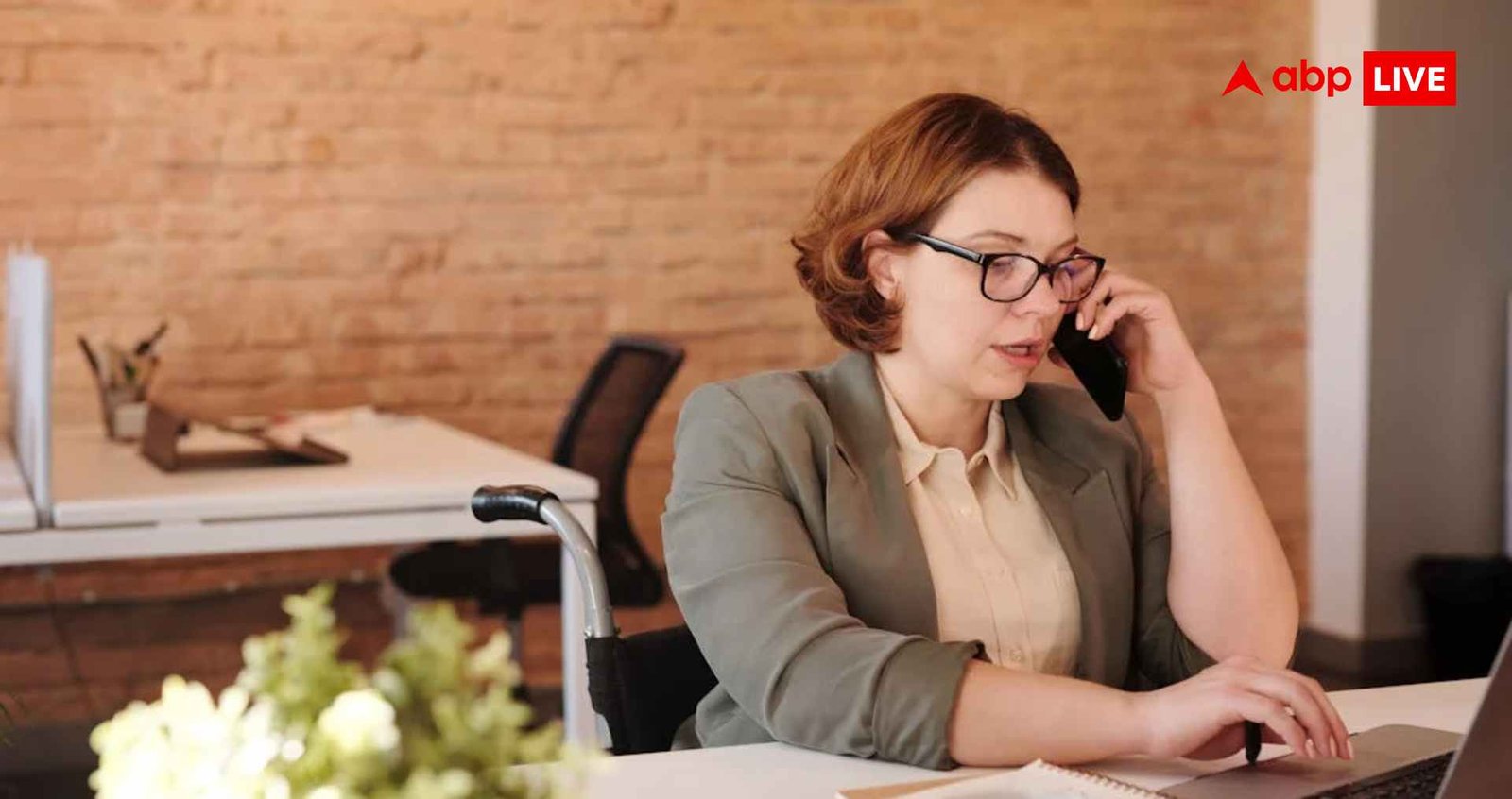 उपभोक्ता-फोरम-में-कैसे-मिलती-है-नौकरी,-यहां-कम-से-कम-कितनी-होती-है-सैलरी?