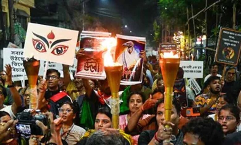 बंगाल-राजनीति-में-बड़ा-संकेत:-rg-कर-केस-की-पीड़िता-की-मां-को-bjp-से-चुनाव-लड़ने-का-ऑफर?