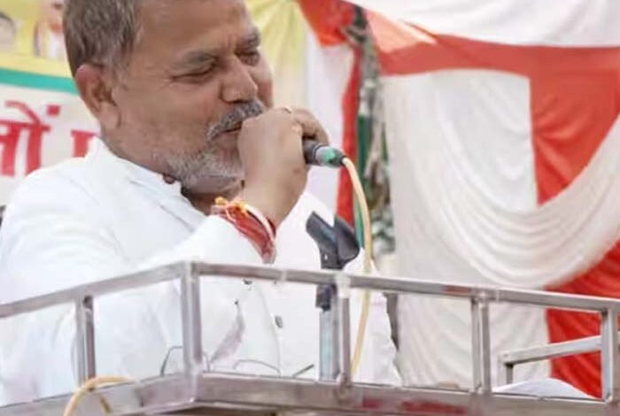 ऊर्जा-मंत्री-तोमर-ने-नई-दिल्ली-में-किया-प्रदर्शनी-का-अवलोकन