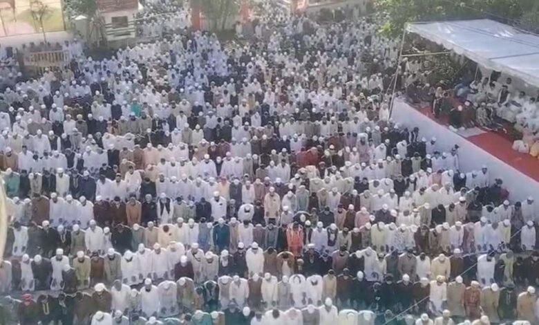 ईद-की-नमाज-के-बाद-भोपाल-में-लगे-नारे-–-अमेरिका-इजराइल-मुर्दाबाद,-सुन्नी-और-शिया-के-अलग-अलग-आयोजन