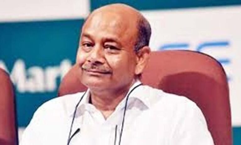 dmart-के-राधाकिशन-दमानी-का-बड़ा-दांव:-100-साल-पुरानी-कंपनी-में-₹1100-करोड़-का-निवेश