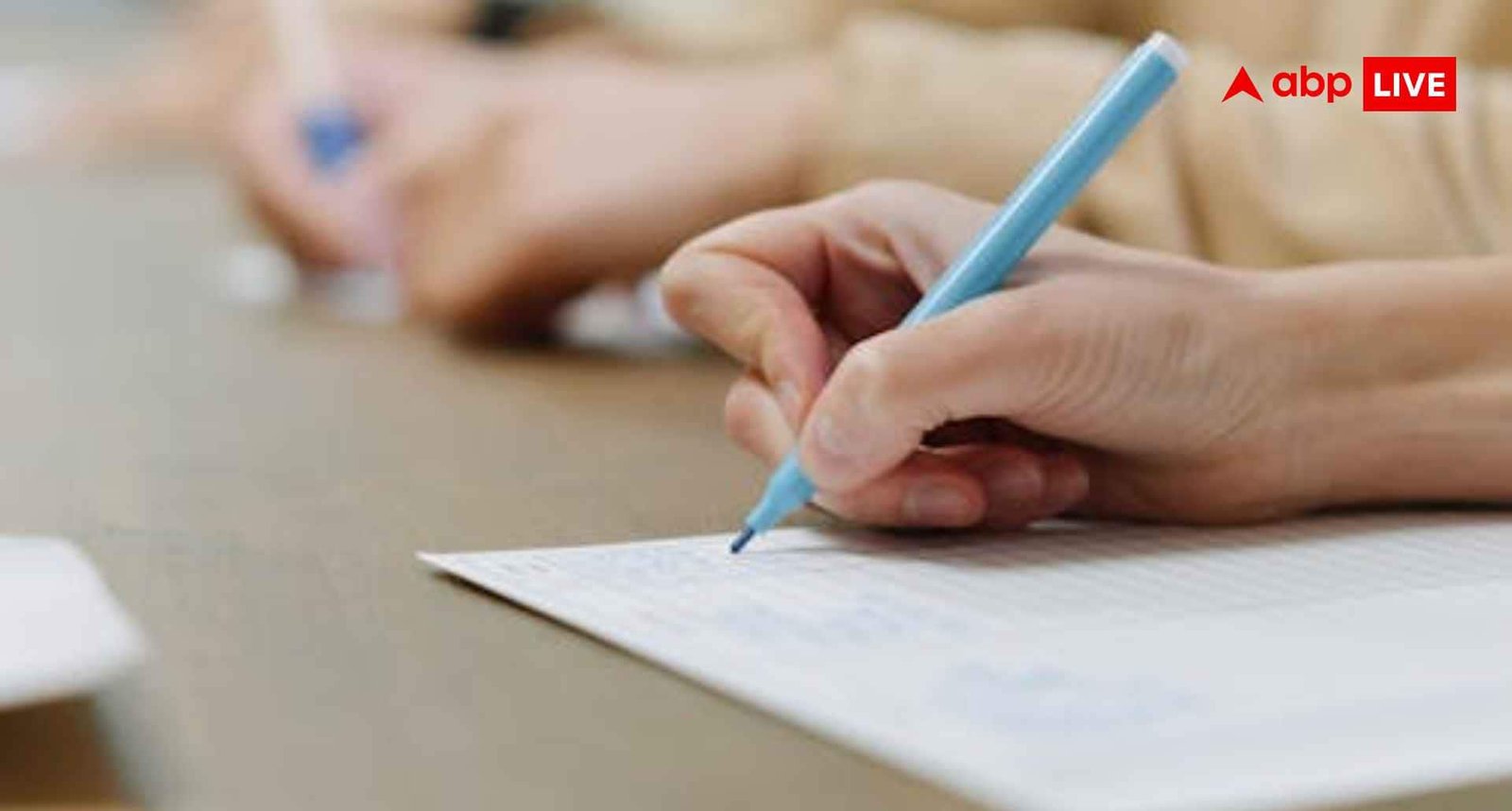 तमिलनाडु-का-सबसे-पढ़ा-लिखा-नेता-कौन,-जानें-उसके-पास-कौन-कौन-सी-डिग्रियां?