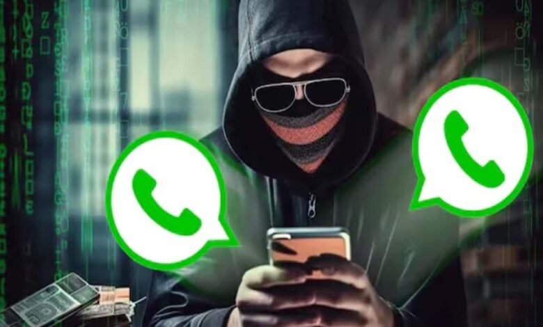 डिजिटल-अरेस्ट-में-इस्तेमाल-हो-रहे-डिवाइस-id-को-ब्लॉक-करेगा-वॉट्सऐप,-केंद्र-सरकार-सख्त