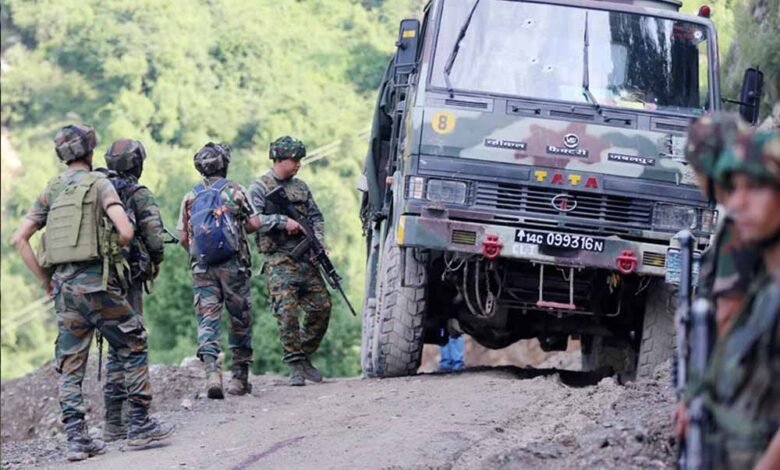 असम-में-बड़ा-हमला:-पुलिस-कमांडो-कैंप-पर-उग्रवादियों-की-रॉकेट-से-फायरिंग,-4-जवान-घायल