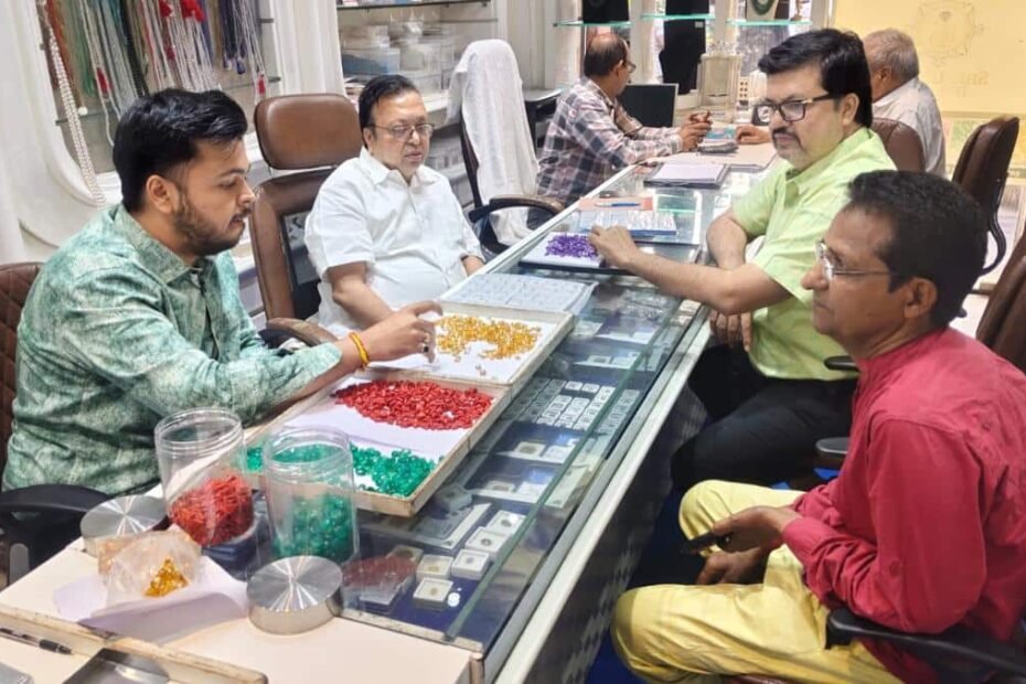 जयपुर-की-जेम्स-इंडस्ट्री-पर-युद्ध-की-गाज,-इंपोर्ट-एक्सपोर्ट-ठप,-लाखों-के-नुकसान-में-व्यापारी