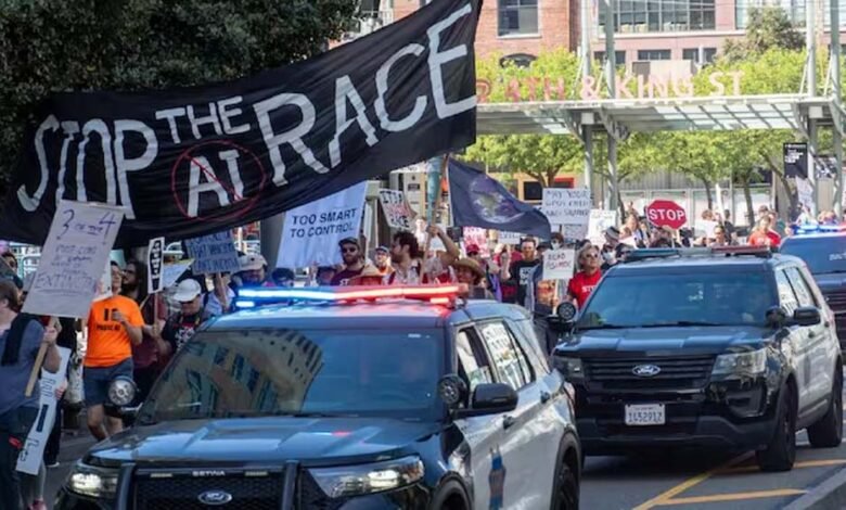 ai-से-इंसान-खतरे-में?-अमेरिका-में-कंपनियों-के-बाहर-विरोध-क्यों-तेज-हुआ