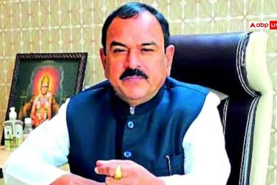 ‘तुम-पिछले-जन्म-की-अप्सरा-हो,-पति-से-तलाक-तय’,-फर्जी-बाबा-अशोक-खरात-के-खिलाफ-तीसरा-मामला-दर्ज