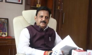 उच्च-गुणवत्ता-की-चिकित्सा-शिक्षा-और-चिकित्सा-सेवाओं-के-सुदृढ़ीकरण-के-लिए-बजट-की-कमी-नहीं-:-उप-मुख्यमंत्री-शुक्ल