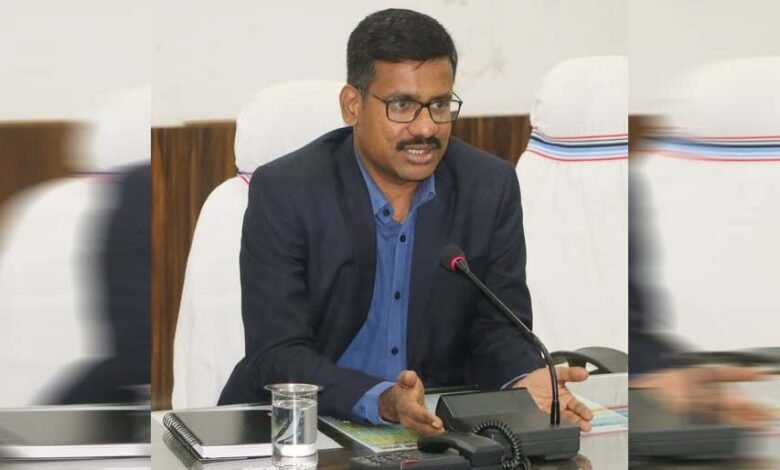 कलेक्टर-का-सिंघम-अवतार:-ri-और-पटवारी-निलंबित,-तहसीलदार-को-फटकार,-रेवेन्यू-डिपार्टमेंट-पर-कड़ी-टिप्पणी