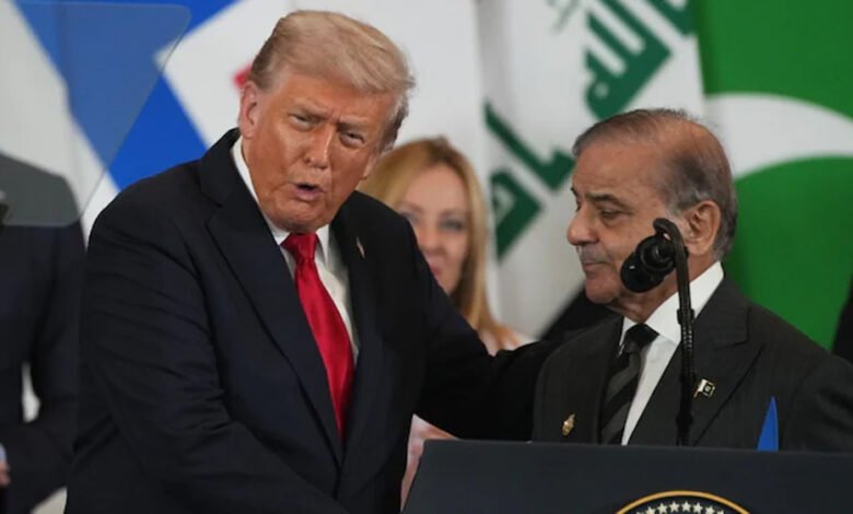 होर्मुज-में-फंसा-पाकिस्तान:-कराची-जा-रहे-जहाज-को-ईरान-ने-लौटाया,-प्लान-फेल