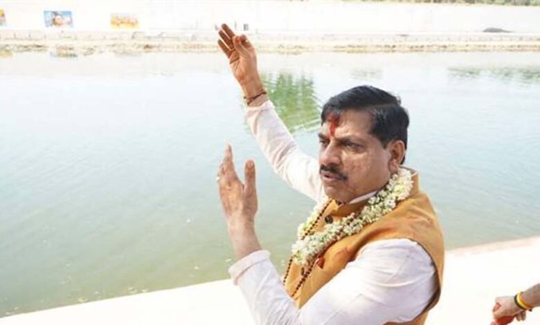 श्रद्धालुओं-को-सुविधाएँ-उपलब्ध-कराने-में-नहीं-रखी-जाएगी-कोई-कमी-:-मुख्यमंत्री-डॉ.-यादव