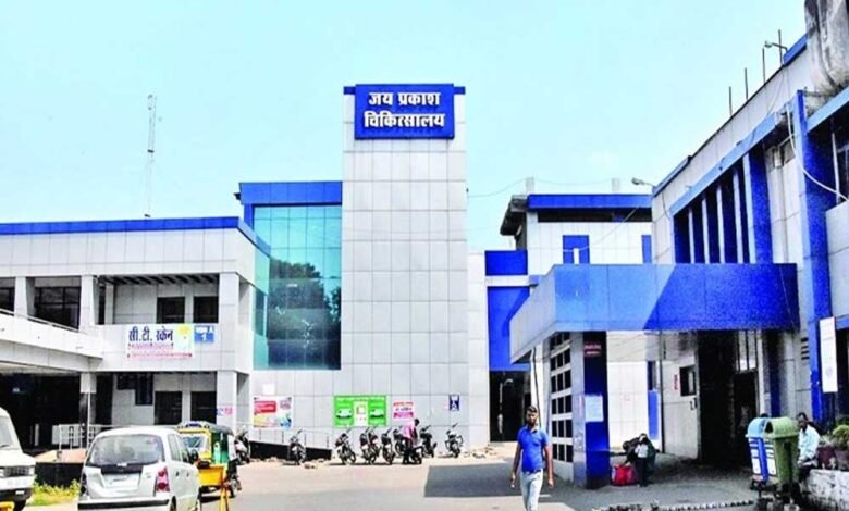 जेपी-अस्पताल-विवाद-पर-डिप्टी-सीएम-सख्त:-सीएमएचओ-से-रिपोर्ट-तलब,-तीन-साल-से-बंद-प्रसव-सुविधा-पर-अब-तक-नहीं-हुई-कार्रवाई