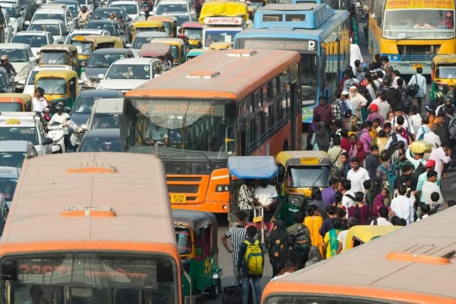 delhi-news:-दिल्ली-में-ट्रैफिक-अलर्ट,-रामनवमी-पर-पहाड़गंज-के-इन-रास्तों-से-बचें,-पढ़ें-एडवाइजरी