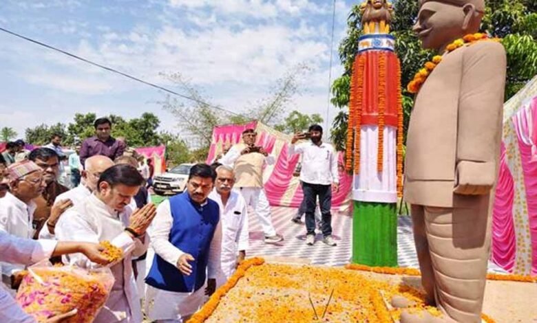 स्वतंत्रता-संग्राम-सेनानी-मोलई-कुशवाहा-का-योगदान-अविस्मरणीय-रहेगा:-उप-मुख्यमंत्री-शुक्ल