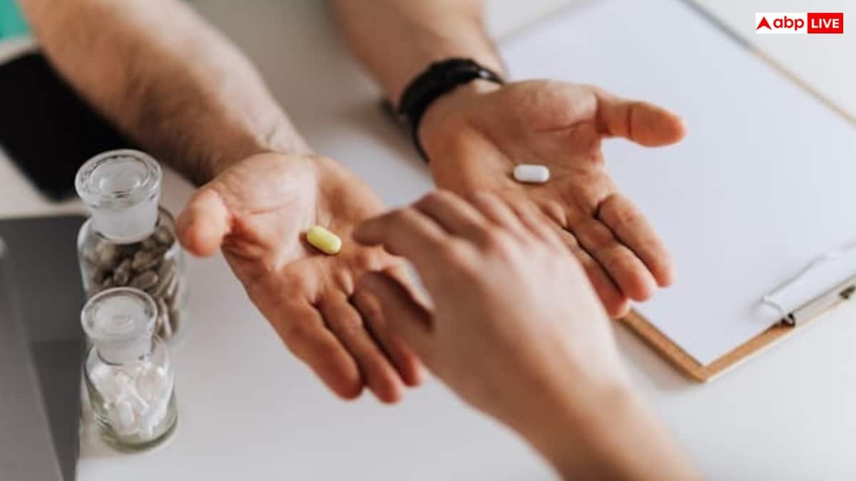 upsssc-pharmacist-recruitment-2026:-यूपी-में-फार्मासिस्ट-की-560-नौकरियां,-आवेदन-के-लिए-बचे-हैं-बस-कुछ-दिन;-तुरंत-करें-अप्लाई