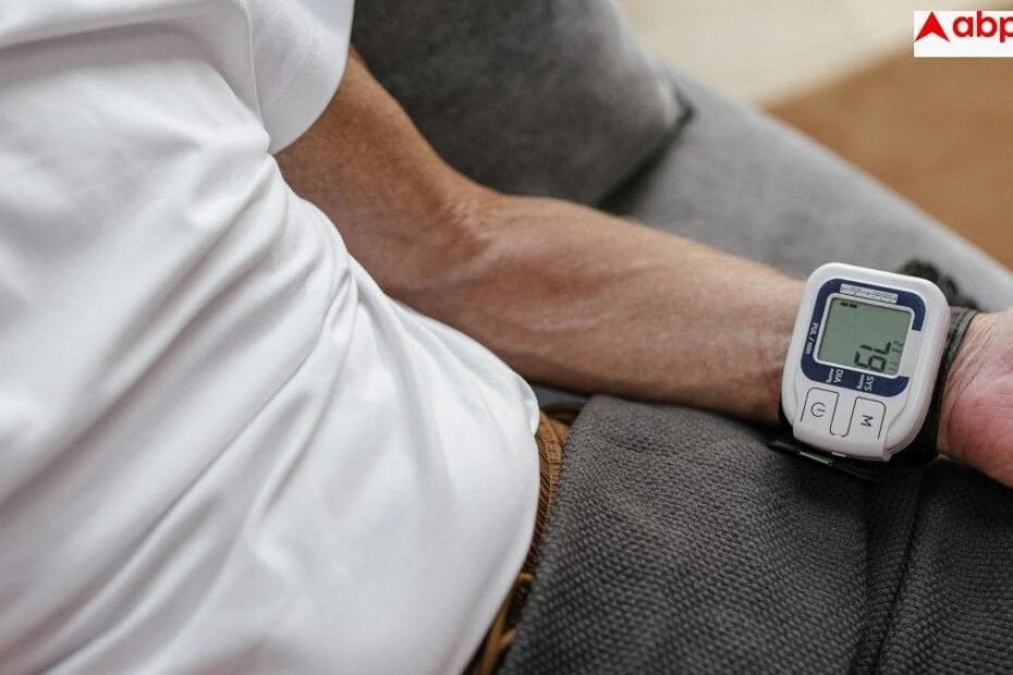 isometric-exercise:-क्या-होती-है-आइसोमेट्रिक-एक्सरसाइज,-हाई-ब्लड-प्रेशर-के-मरीजों-के-लिए-यह-कितनी-फायदेमंद?