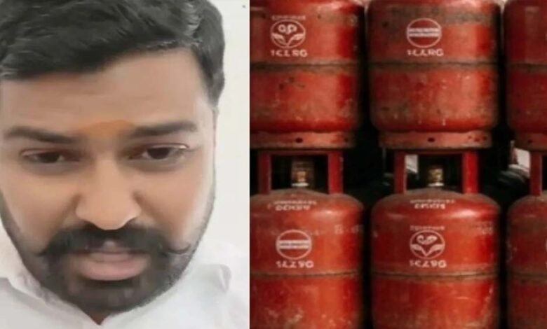 पीएम-की-मिमिक्री-करने-वाले-शिक्षक-के-सस्पेंशन-पर-कोर्ट-की-रोक,-अधिकारियों-को-कहा-दबाव-में-कार्रवाई-न-करें