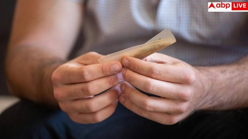 causes-of-premature-ageing:-8-घंटे-से-ज्यादा-बैठना-स्मोकिंग-जितना-खतरनाक!-जानें-वे-8-आदतें,-जो-समय-से-पहले-बना-रहीं-बूढ़ा