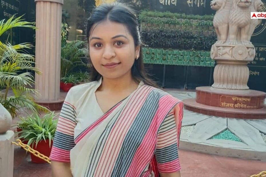 uppcs-result-2026:-मुरादाबाद-की-दीक्षा-अग्रवाल-बनीं-sdm,-बिना-कोचिंग-पहले-प्रयास-में-हासिल-की-15वीं-रैंक