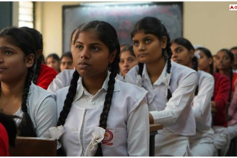 rajasthan-board-12th-result-2026:-सिरोही-के-बच्चों-ने-रोशन-किया-जिले-का-नाम,-98.52-स्टूडेंट्स-ने-12वीं-में-मारी-बाजी