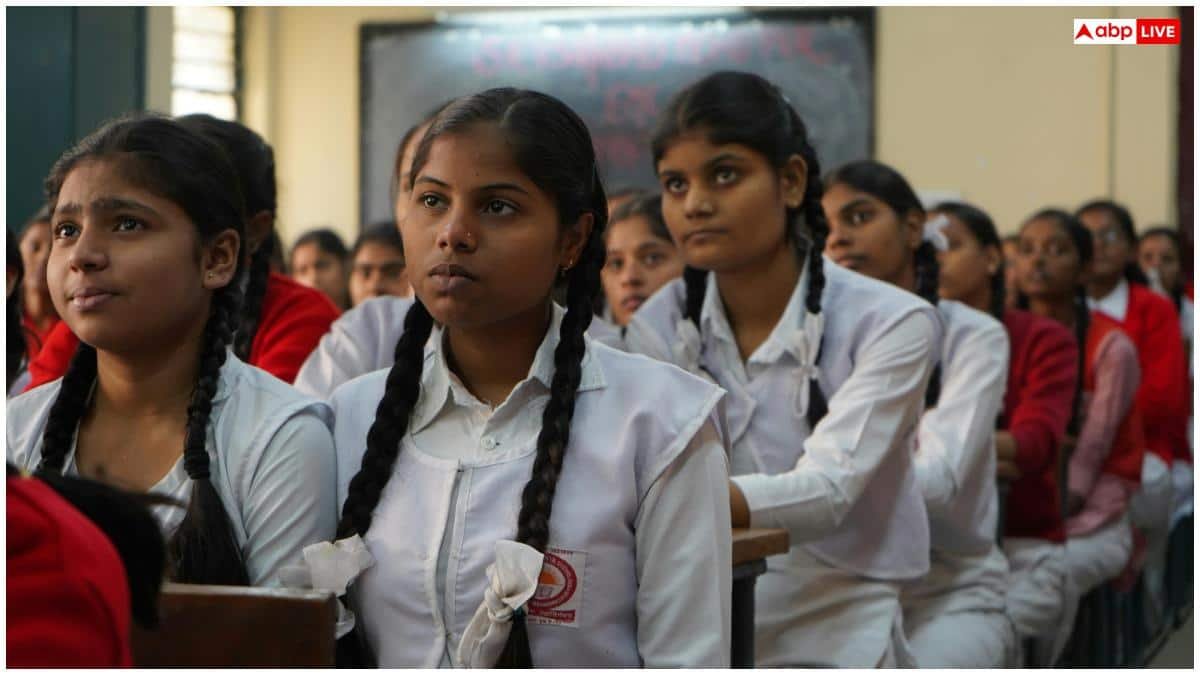 rajasthan-board-12th-result-2026:-सिरोही-के-बच्चों-ने-रोशन-किया-जिले-का-नाम,-98.52-स्टूडेंट्स-ने-12वीं-में-मारी-बाजी