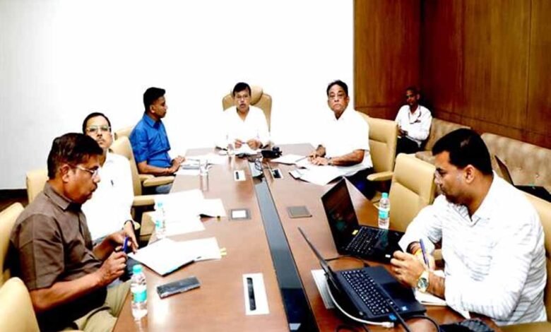 मानसून-पूर्व-मेंटिनेंस-कार्यों-का-एसई-और-सीई-करें-निरीक्षण-:-ऊर्जा-मंत्री-तोमर