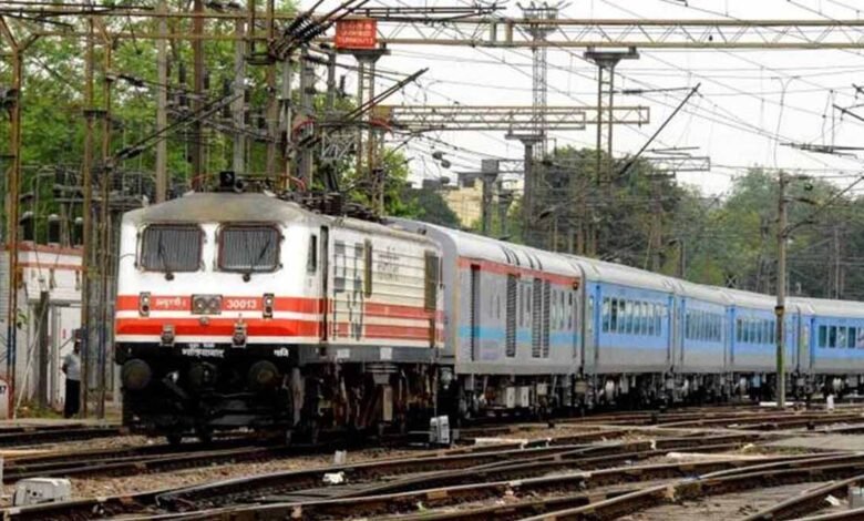 इंदौर-से-खाटू-श्याम-की-यात्रा-सीधे-कर-सकेंगे-भक्त,-2-अप्रैल-से-शुरू-होगी-स्पेशल-ट्रेन