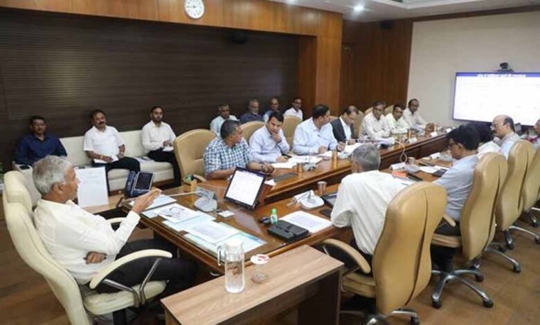 संपूर्ण-प्रदेश-में-पेट्रोलियम-पदार्थों-की-पर्याप्त-उपलब्धता-:-मुख्य-सचिव-जैन