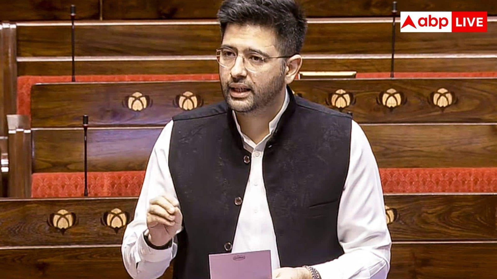 raghav-chadha-education:-राघव-चड्ढा-ने-कहां-से-की-है-पढ़ाई,-उनके-पास-कौन-कौन-सी-डिग्रियां?